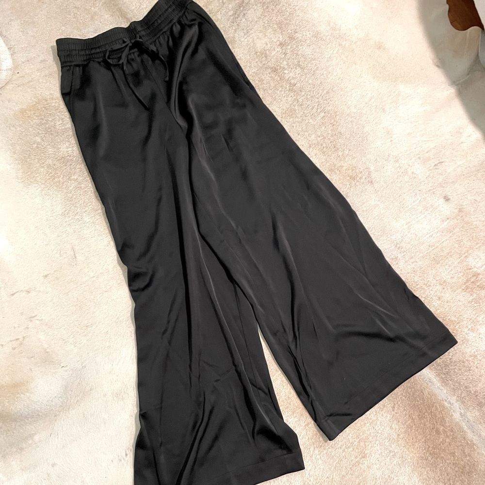 Soft and silky black wide leg pants